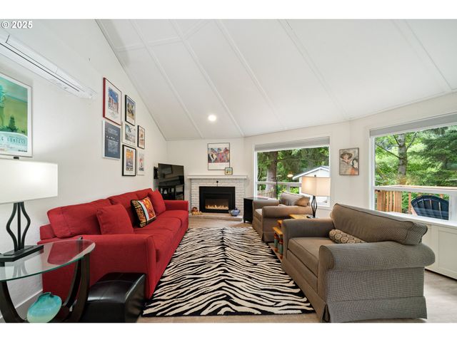 3632 W CHINOOK Ave, Cannon Beach, OR 97110