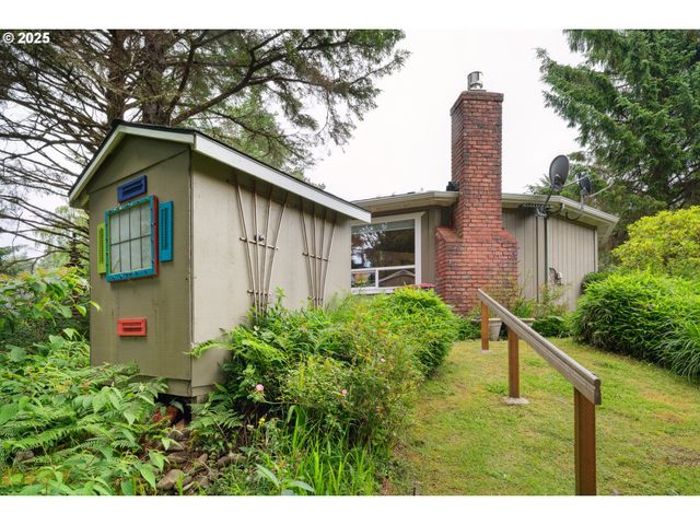 3632 W CHINOOK Ave, Cannon Beach, OR 97110