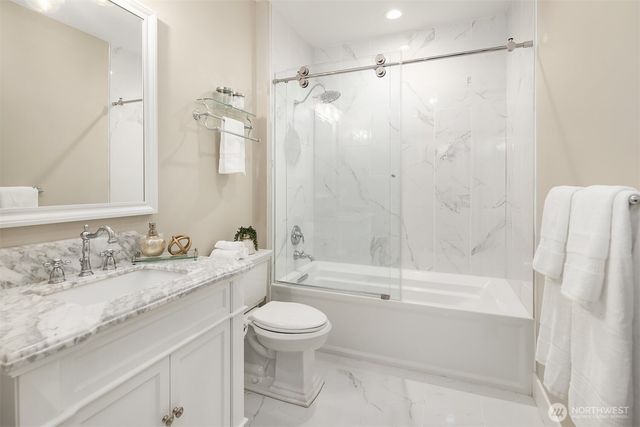 7315 Moon Valley Rd SE, North Bend, WA 98045