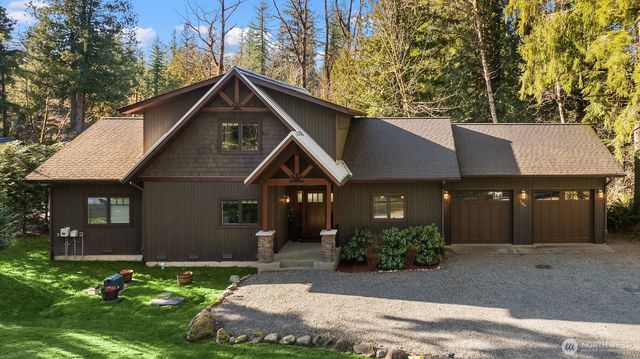 7315 Moon Valley Rd SE, North Bend, WA 98045