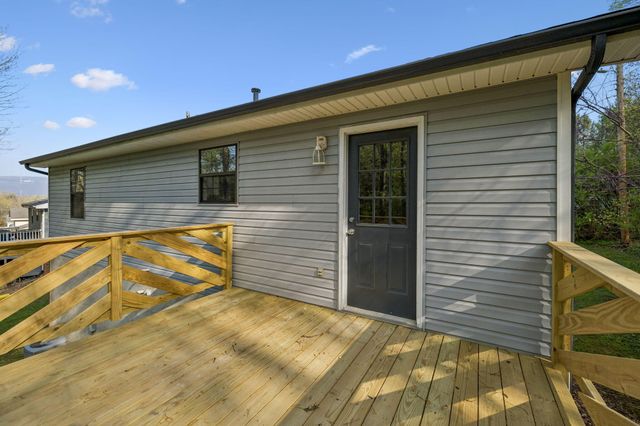 112 Stegall Street, Rossville, GA 30741