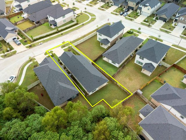 17418 Banaberry Court, Conroe, TX 77385
