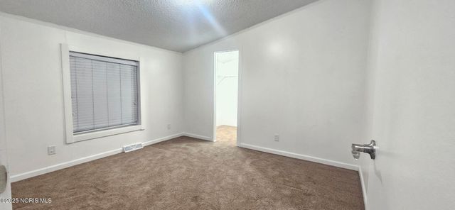 315 Parkview Dr #177, Bowling Green, OH 43402