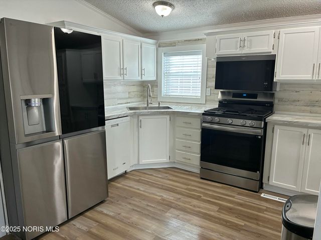 315 Parkview Dr #177, Bowling Green, OH 43402