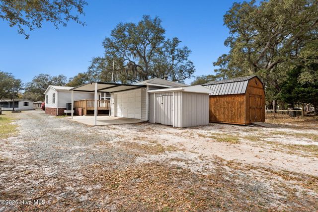 2570 Maiden Lane SW, Supply, NC 28462