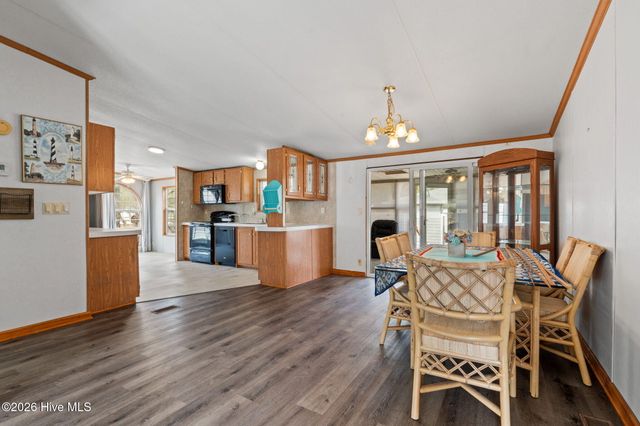 2570 Maiden Lane SW, Supply, NC 28462