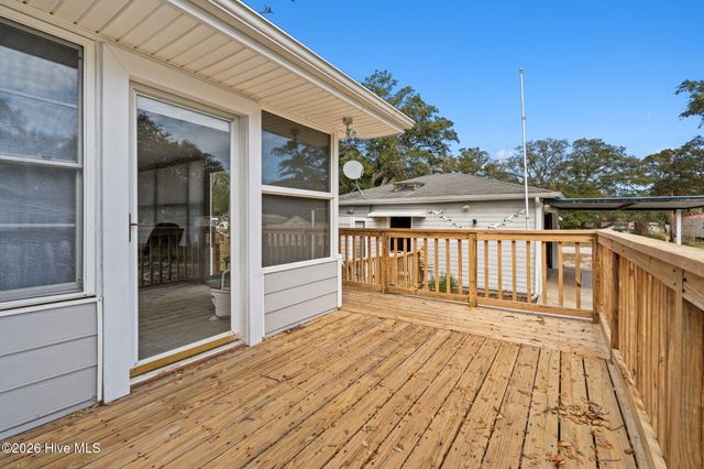 2570 Maiden Lane SW, Supply, NC 28462