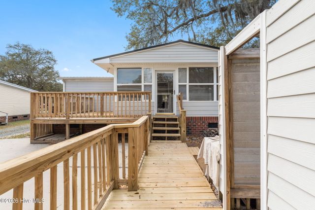 2570 Maiden Lane SW, Supply, NC 28462