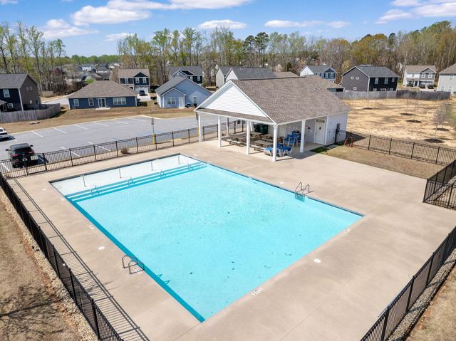 136 Frost Flower Way, Fountain Inn, SC 29644