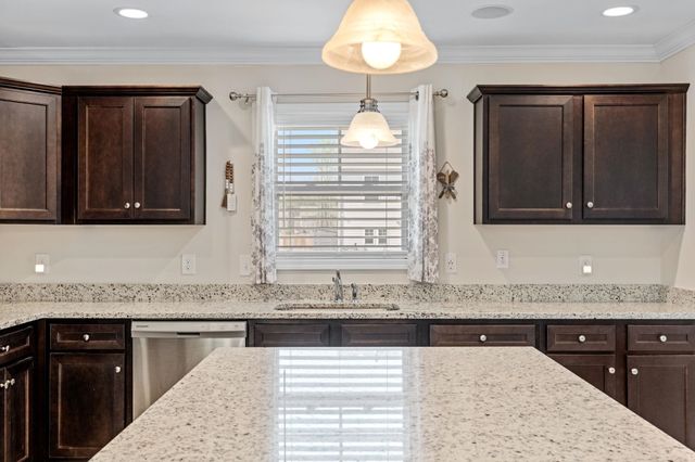 136 Frost Flower Way, Fountain Inn, SC 29644