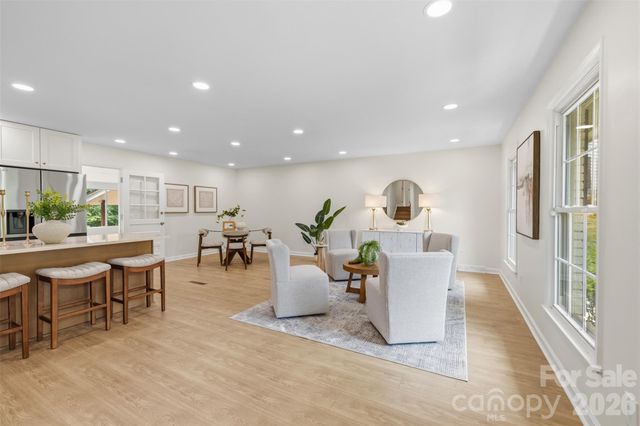 7434 Kilcullen Drive, Charlotte, NC 28270