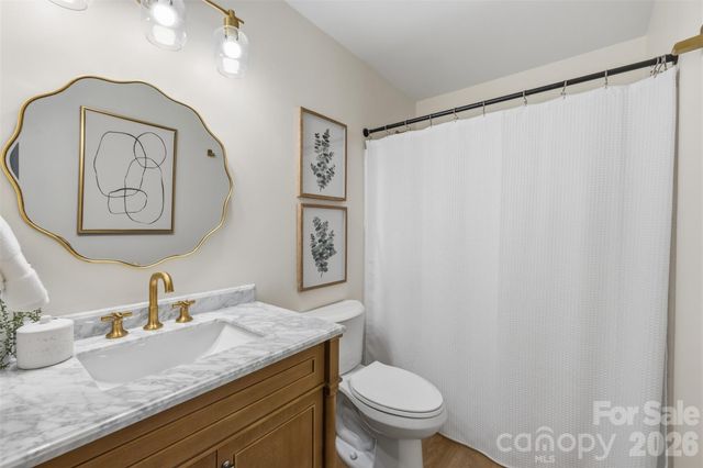 7434 Kilcullen Drive, Charlotte, NC 28270