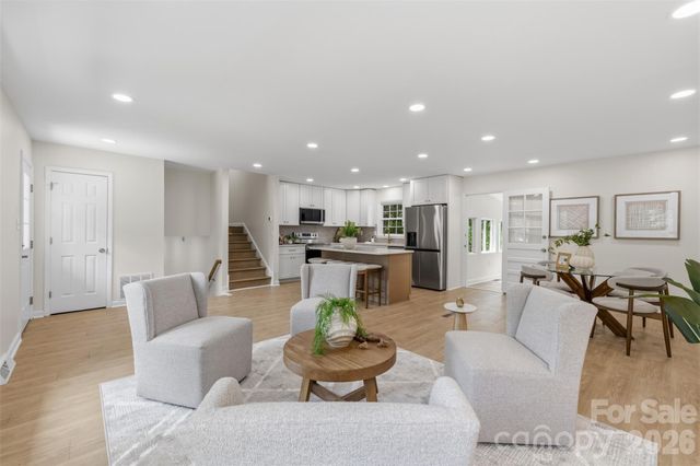 7434 Kilcullen Drive, Charlotte, NC 28270