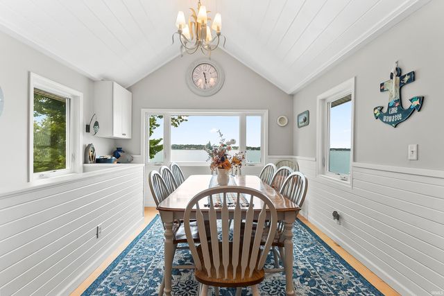 11247 N East Wawasee Drive, Syracuse, IN 46567