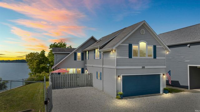 11247 N East Wawasee Drive, Syracuse, IN 46567