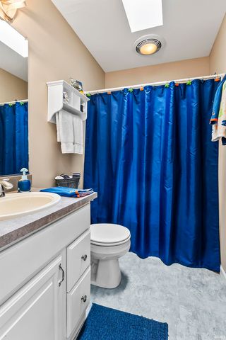 11247 N East Wawasee Drive, Syracuse, IN 46567