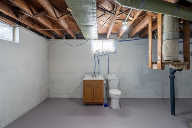 3124 Sheridan Avenue, Des Moines, IA 50310