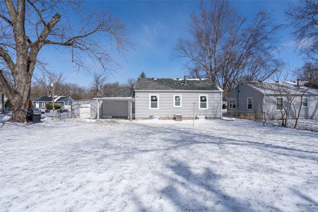 3124 Sheridan Avenue, Des Moines, IA 50310