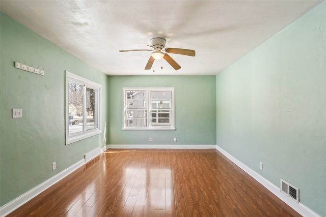 3124 Sheridan Avenue, Des Moines, IA 50310