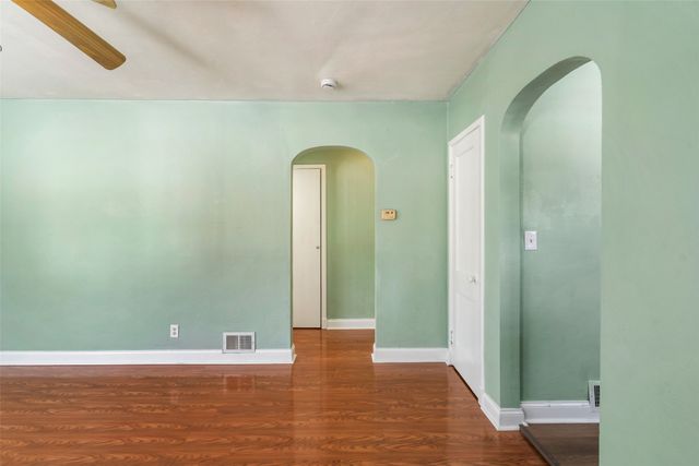 3124 Sheridan Avenue, Des Moines, IA 50310