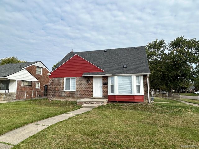 16555 8 Mile Road, Eastpointe, MI 48021
