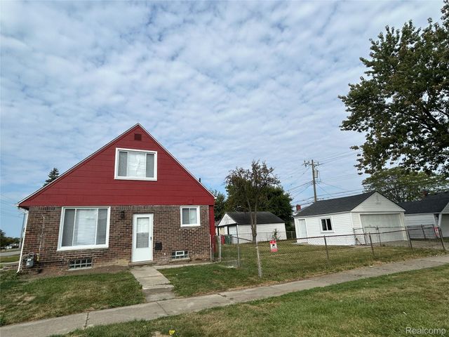 16555 8 Mile Road, Eastpointe, MI 48021