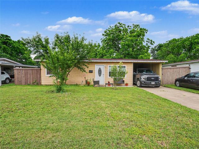 1217 California Parkway S, Fort Worth, TX 76134