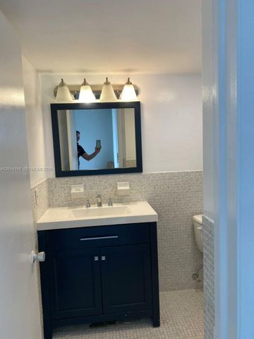 1475 NE 125th Ter 503B, North Miami, FL 33161
