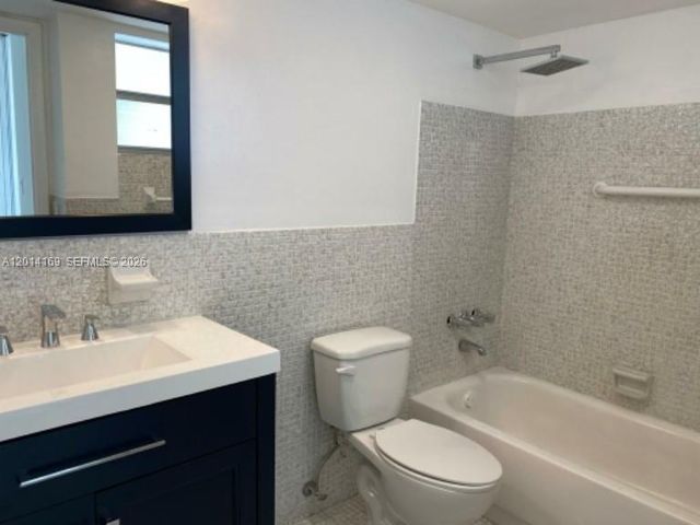 1475 NE 125th Ter 503B, North Miami, FL 33161