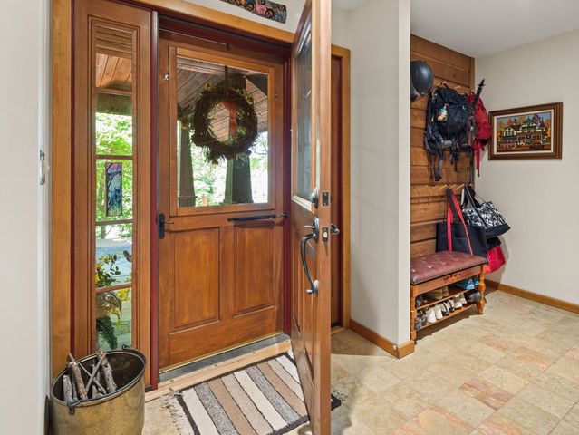 267 South Cove Road, Burlington, VT 05401