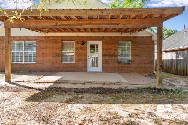 8254 S Magnolia Village Drive, Mobile, AL 36695