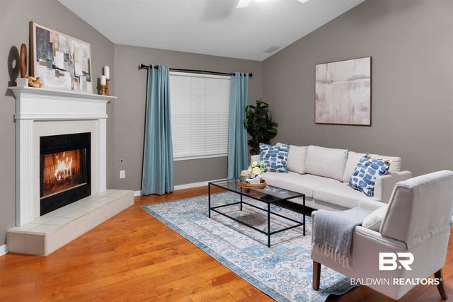 8254 S Magnolia Village Drive, Mobile, AL 36695
