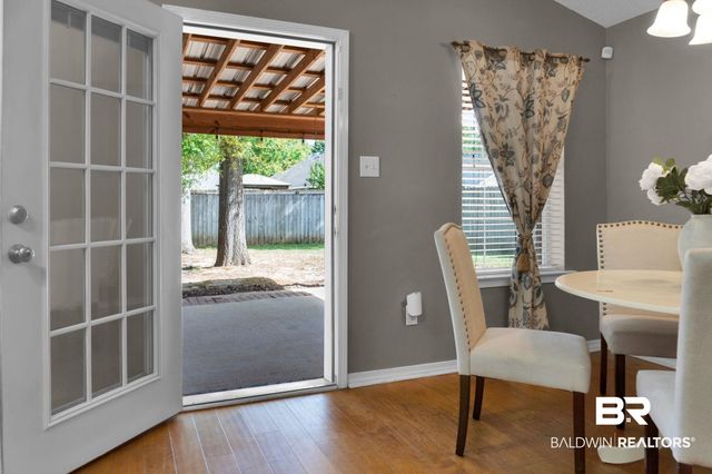 8254 S Magnolia Village Drive, Mobile, AL 36695