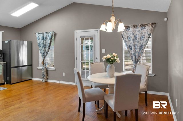 8254 S Magnolia Village Drive, Mobile, AL 36695