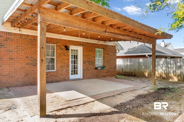 8254 S Magnolia Village Drive, Mobile, AL 36695