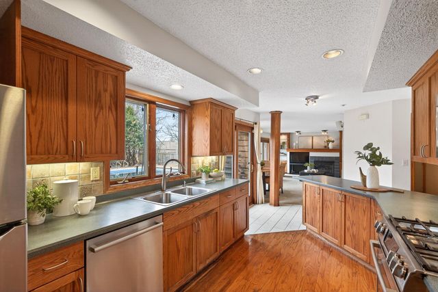 115 Smith Avenue, Wayzata, MN 55391