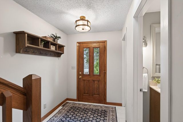 115 Smith Avenue, Wayzata, MN 55391