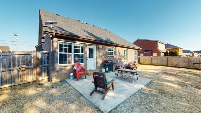 2415 Auldridge Dr, Christiana, TN 37037