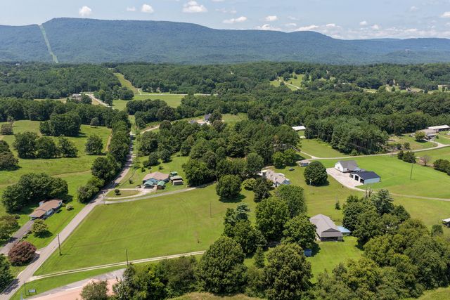 70 Cottage Lane, Chickamauga, GA 30707