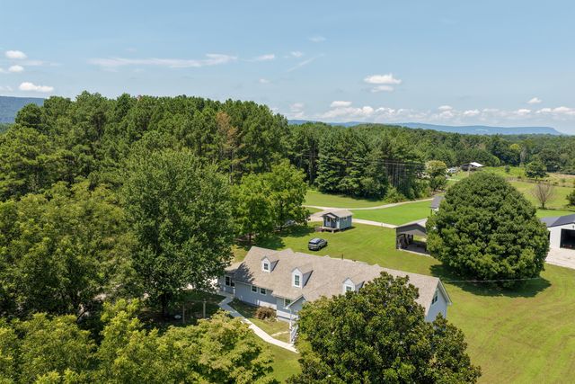 70 Cottage Lane, Chickamauga, GA 30707