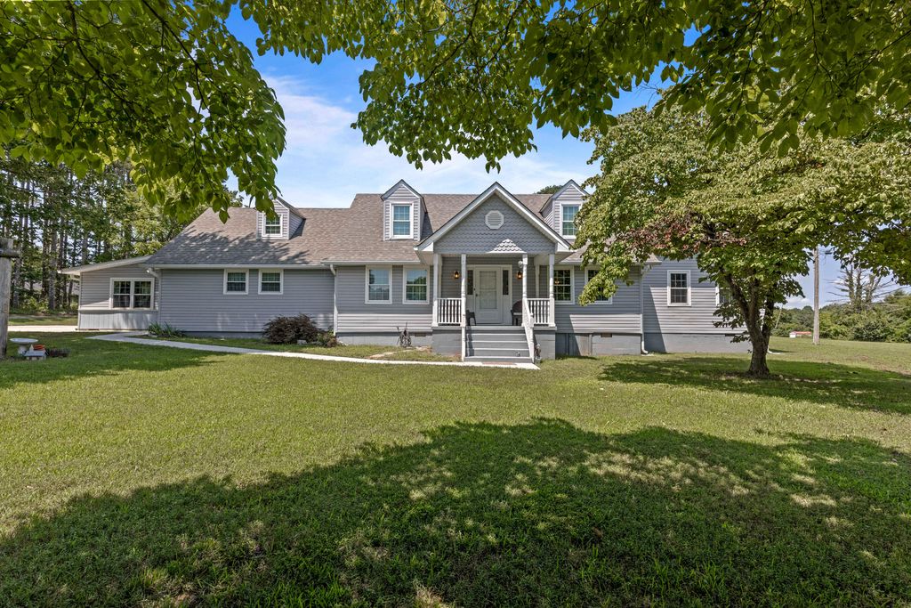 70 Cottage Lane, Chickamauga, GA 30707