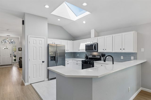 7502 Gillon Drive, Rowlett, TX 75089