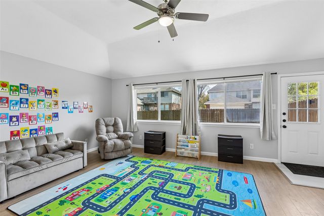 7502 Gillon Drive, Rowlett, TX 75089