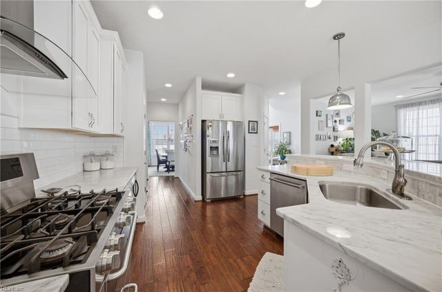 2381 Locksley ARCH, Virginia Beach, VA 23456