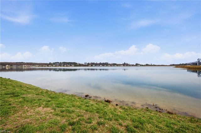 2381 Locksley ARCH, Virginia Beach, VA 23456