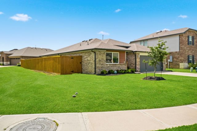 13404 Diamond Reef Lane, La Marque, TX 77568