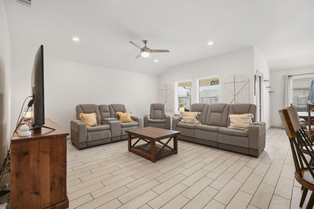 13404 Diamond Reef Lane, La Marque, TX 77568
