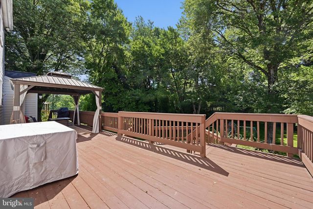 10217 GREEN CLOVER DR, Ellicott City, MD 21042