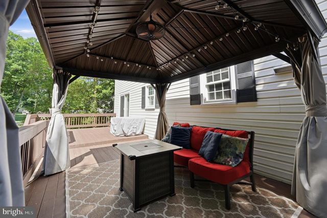 10217 GREEN CLOVER DR, Ellicott City, MD 21042