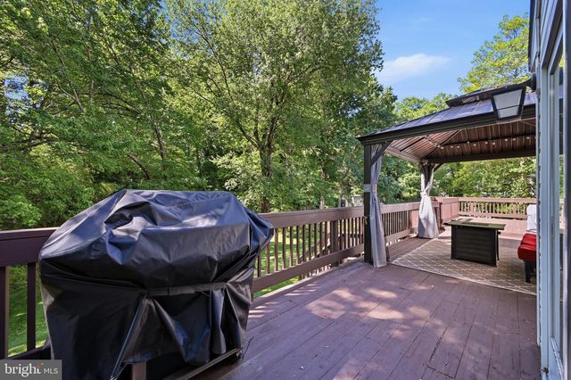 10217 GREEN CLOVER DR, Ellicott City, MD 21042